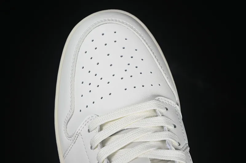 All categories Air Jordan Jordan series basketball shoes Air Jordan 1 Low Air Jordan 1 Low AJ1 Joe 1 white and red low-top cultural and casual sneakers HJ9338-106